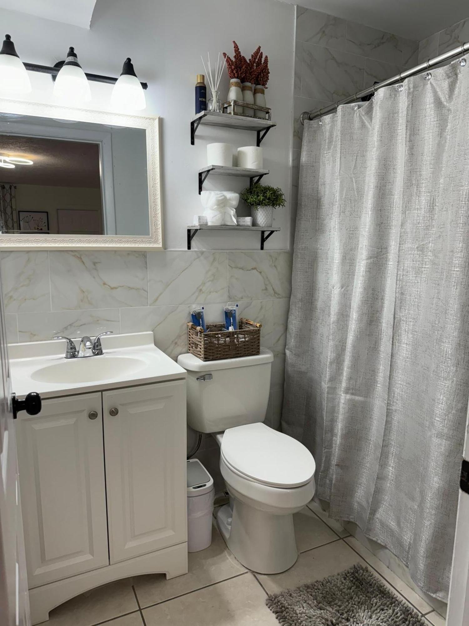 Nuevo Estudio A 5Minutos De Hialeah Park & Casino Bagian luar foto