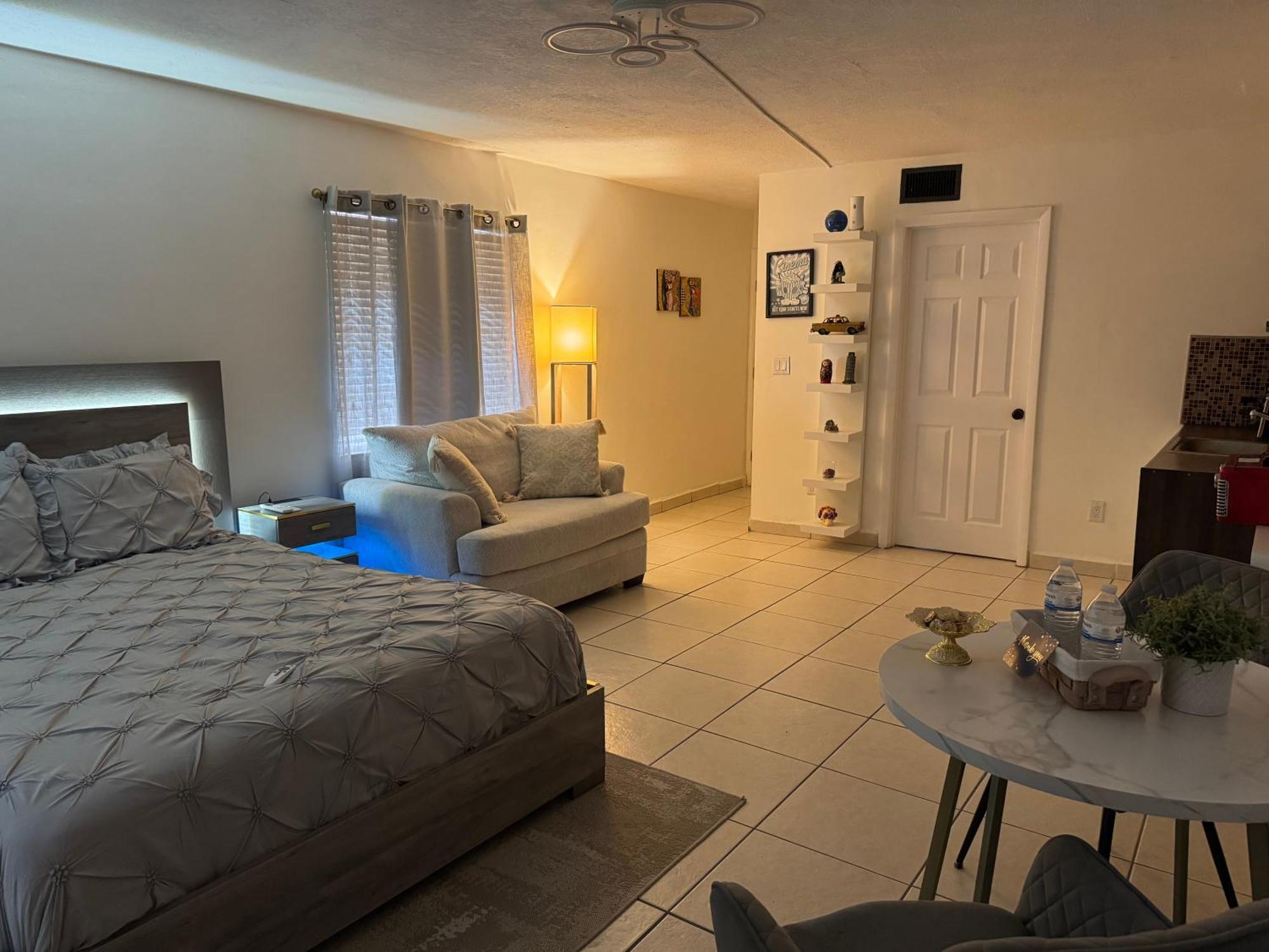 Nuevo Estudio A 5Minutos De Hialeah Park & Casino Bagian luar foto
